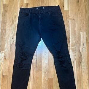 CRYSP BLACK DENIM JEANS 36 X 32. ‎ Perfect Condition